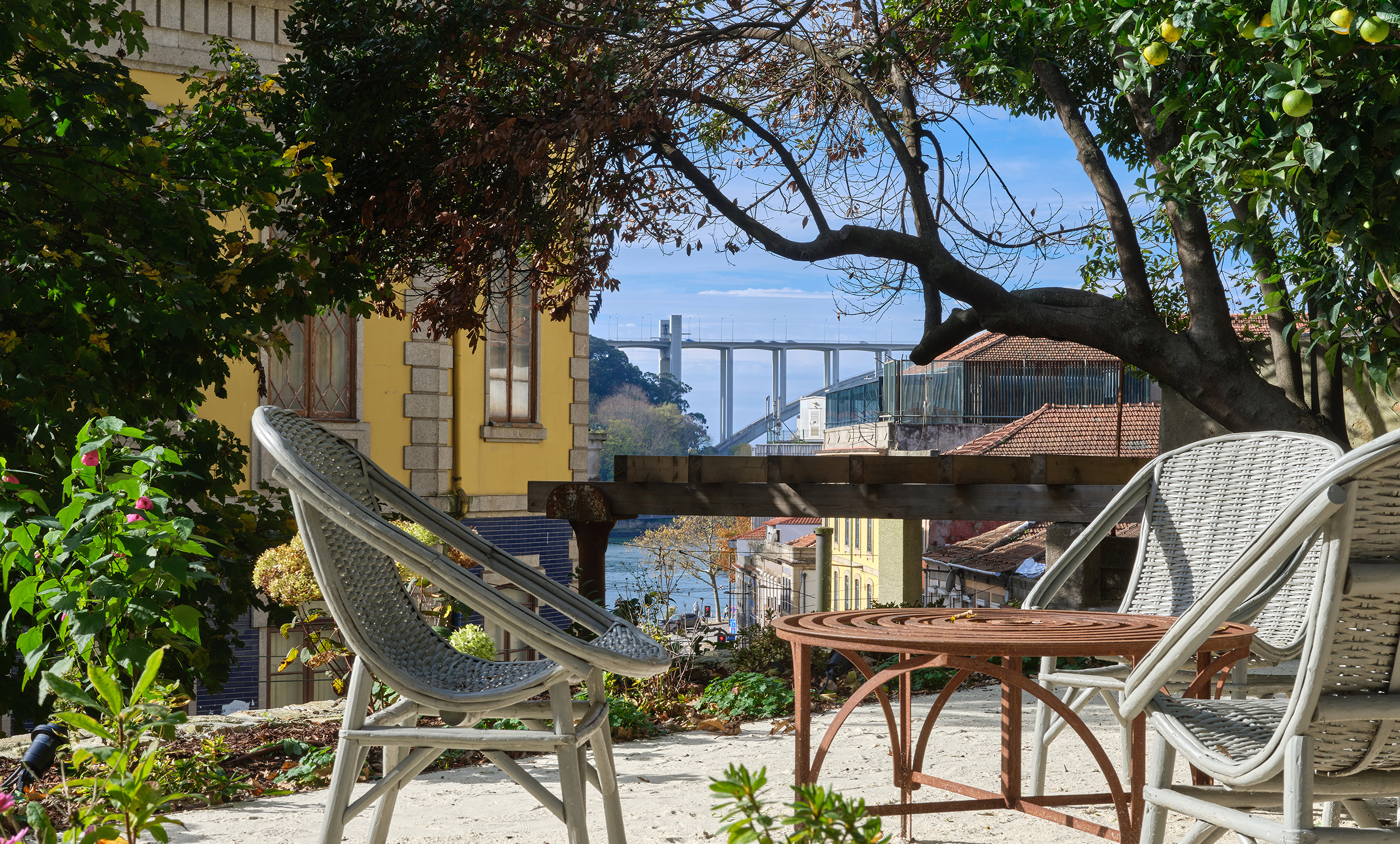 Massarelos_House_Porto_Gardens7